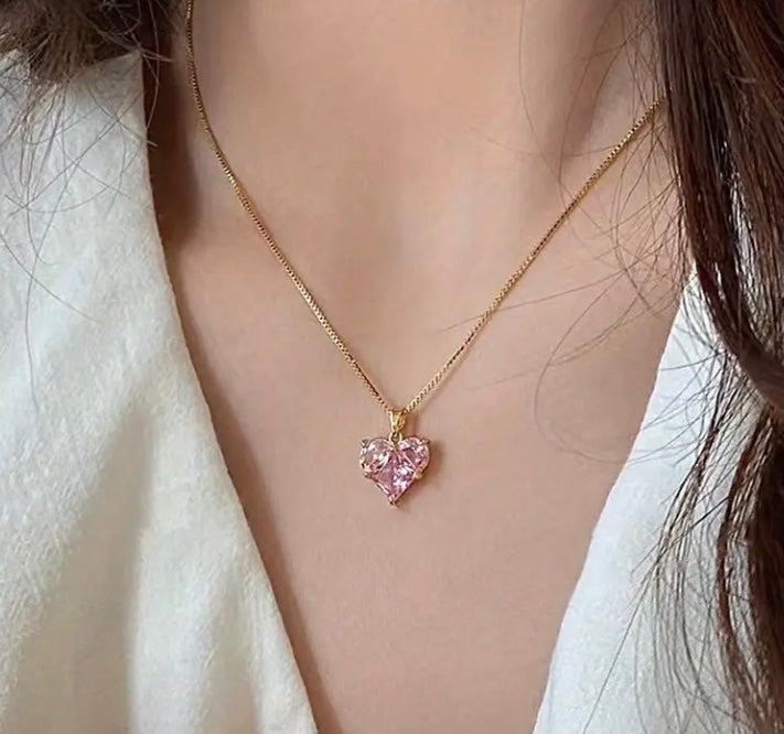 HEART RHINESTONE NECKLACE