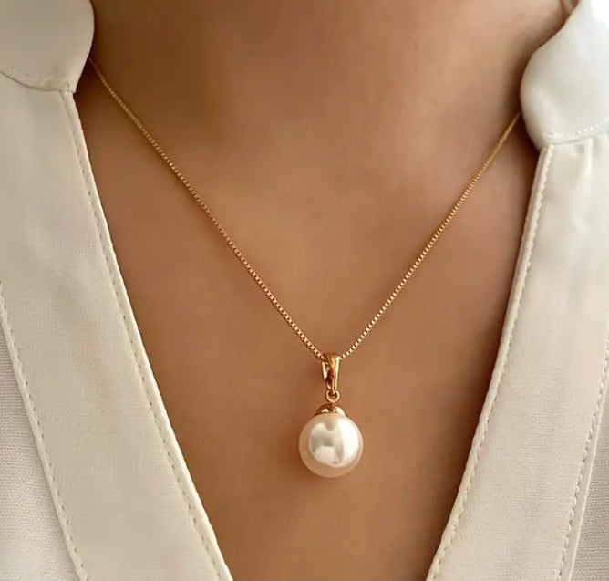 Pearl Pendant